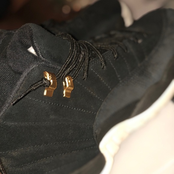 Jordan 12’s Reverse taxi